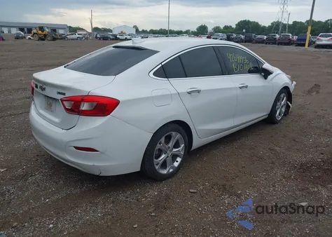 2017 Chevrolet Cruze Premier Auto z USA, uszkodzony, nr VIN 1G1BF5SM8H7105272